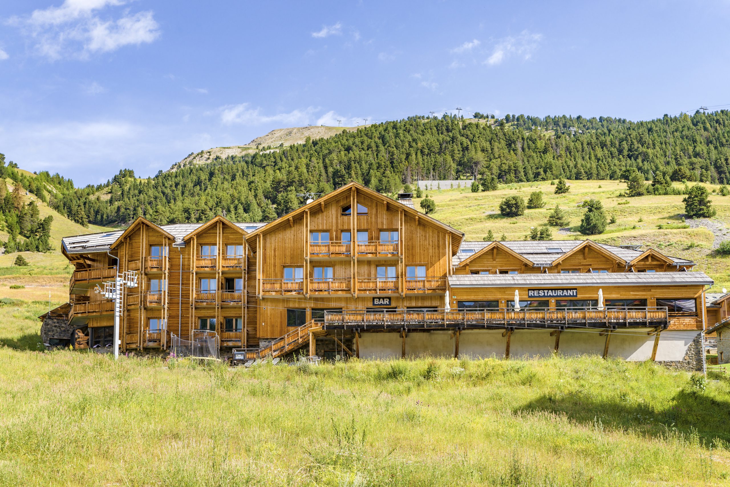 Anova Hotel | 1607 05 24 exterieur anova hd scaled 1607-05_24_exterieur_anova_hd